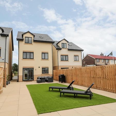 Amble Views Villa Morpeth Buitenkant foto
