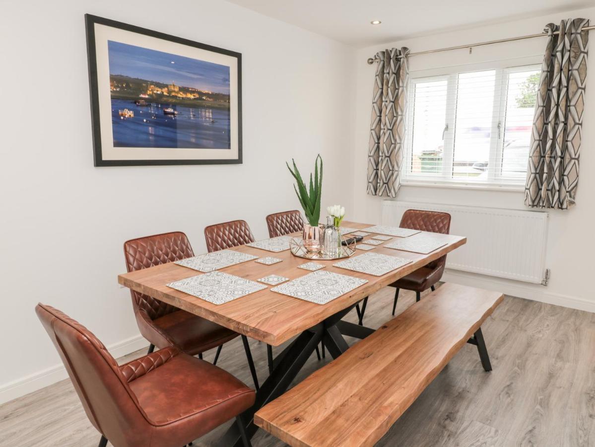 Amble Views Villa Morpeth Buitenkant foto